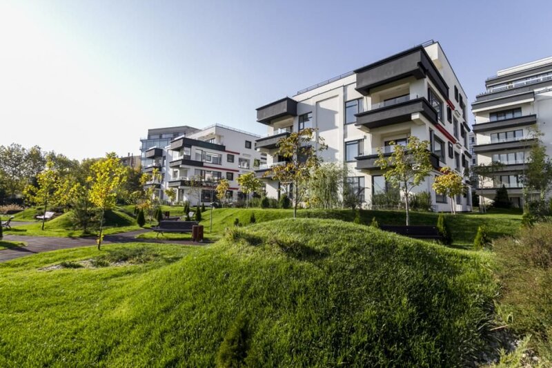 Barbu Vacarescu, Fabrica de Glucoza, Laguna Residence, Hotel Caro