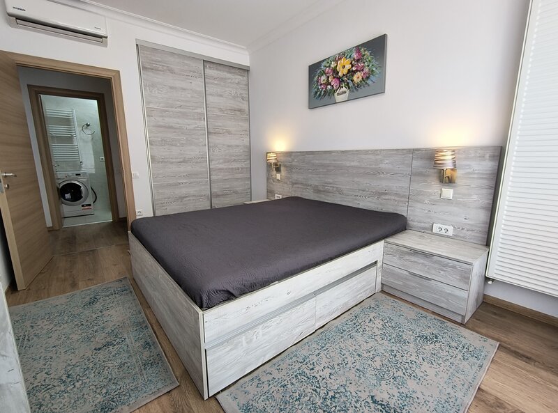 Barbu Vacarescu, Fabrica de Glucoza, Laguna Residence, Hotel Caro